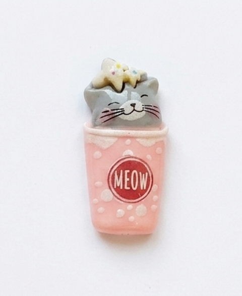 Magnetic Needleminder "Kittens in Cups"