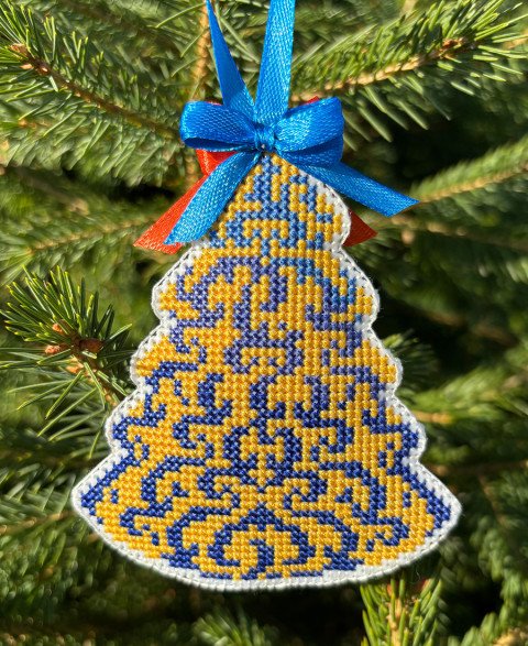“Christmas Ornaments” Cross Stitch Kit MP175