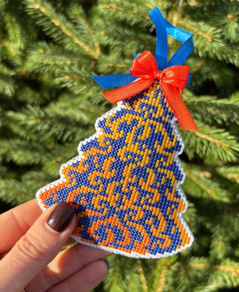 “Christmas Ornaments” Cross Stitch Kit MP175